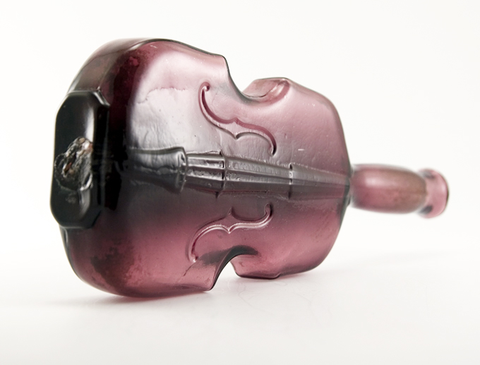 Antique Viobot Violin Wall Vase with Sharp Pontil and Tooled Lip - Image 3
