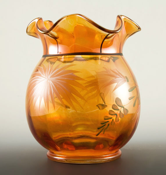 Art Deco Decor Glass Ruffled Ball Vase