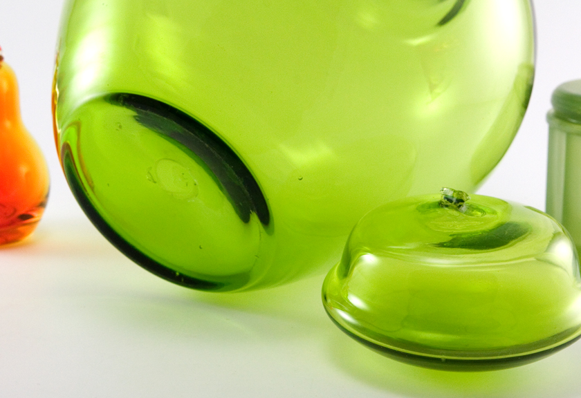 Ginger Jar with Mushroom Lid by Blenko Art Glass - Image 3