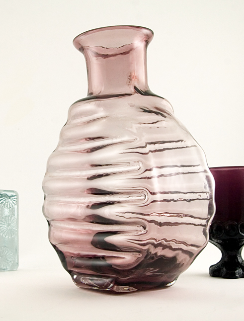 Blenko Glass Dusty Rose Vase by Hank Adams - Image 3