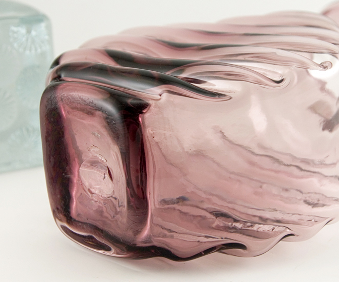 Blenko Glass Dusty Rose Vase by Hank Adams - Image 2