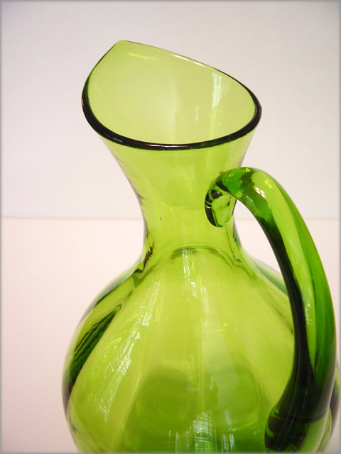 Large Blenko Optic Pitcher in Olive Green - Image 3