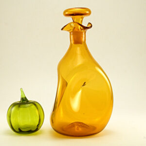 Mid-Century Modern Bar Glass Pinch Decanter in Honey Amber