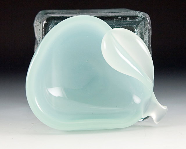 Blue Alabastro Vintage Venetian Art Glass Pear Dish - Image 3