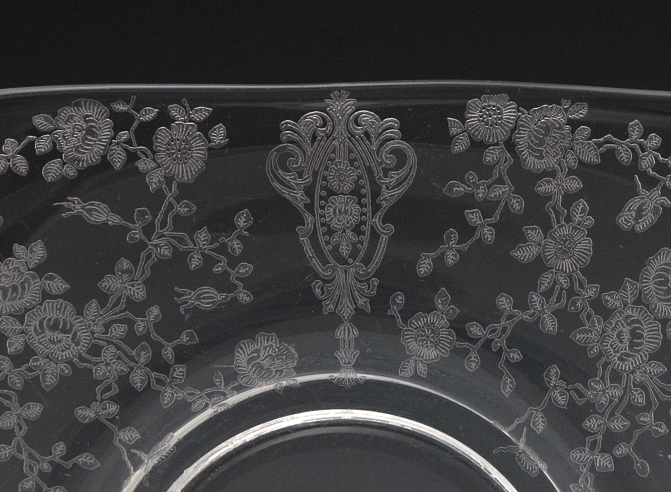 Cambridge Rose Point Glass Table Service Set - Image 3