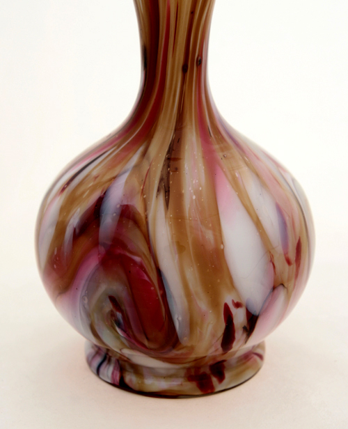 Hand Blown Victorian Art Glass Chalcedony Vase - Image 3