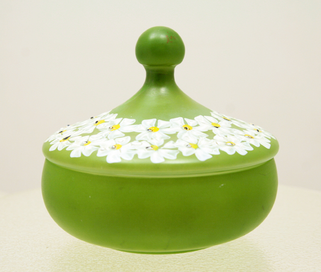 Retro Vintage Glass Vanity Jar with Enamel Daisies - Image 2