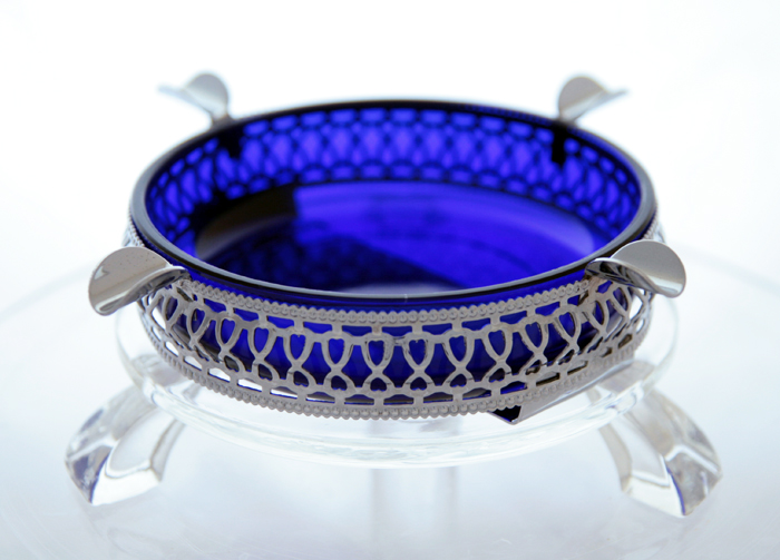 Cobalt Blue Ball Vase & Matching Ashtray - Image 2