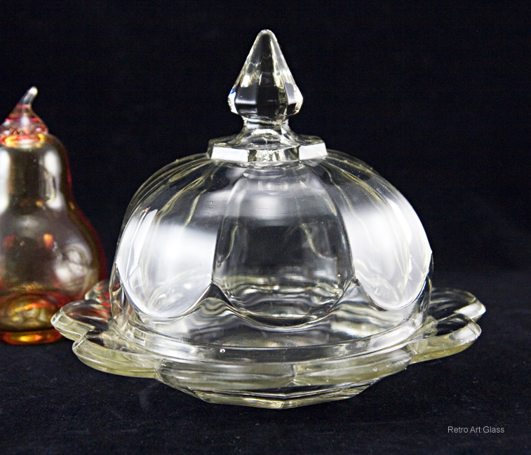 Depression Glass Covered Dish Colonial Style - Image 2