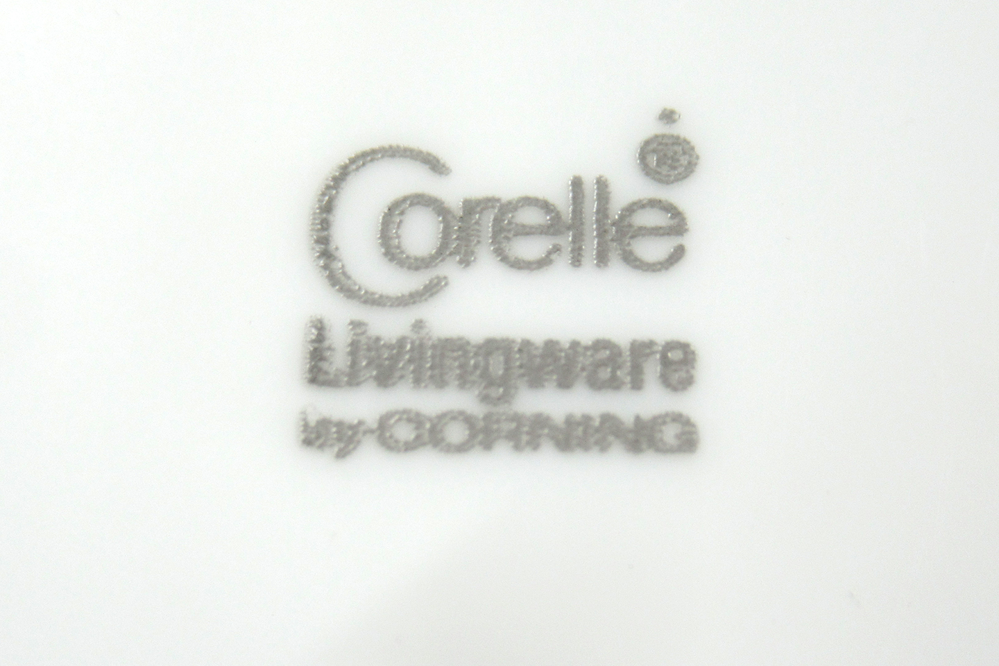 Corelle Spring Blossom Crazy Daisy Set of 48 Livingware - Image 4