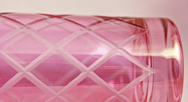 Covered Cup Flip Tumbler Set with Blush and Cut Decor - Image 3