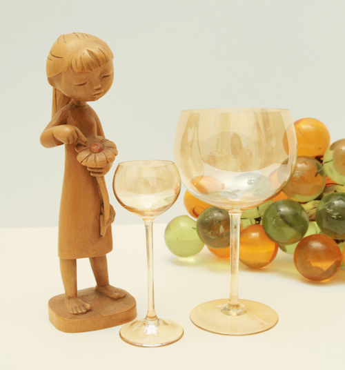 Topaz Lustre Balloon Wine Set of 12 by Dorothy Thorpe - Image 3