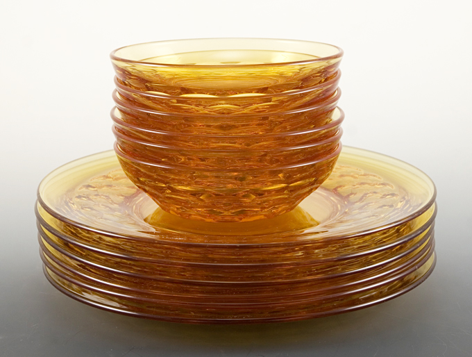 Duncan Georgian Glass Set of 12 Plates and Bowls