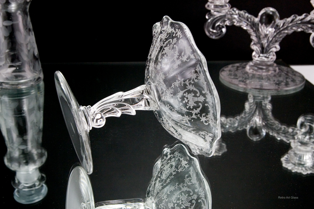 Elegant Glass Comport Navarre Etching - Image 3