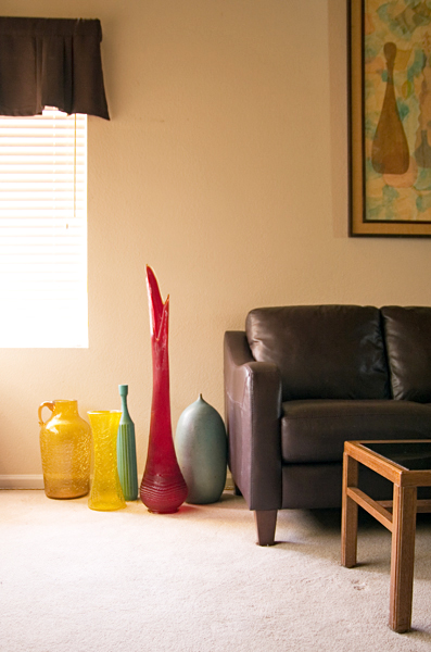Retro Modern Vintage Enormous Ruby Glass Floor Vase - Image 2