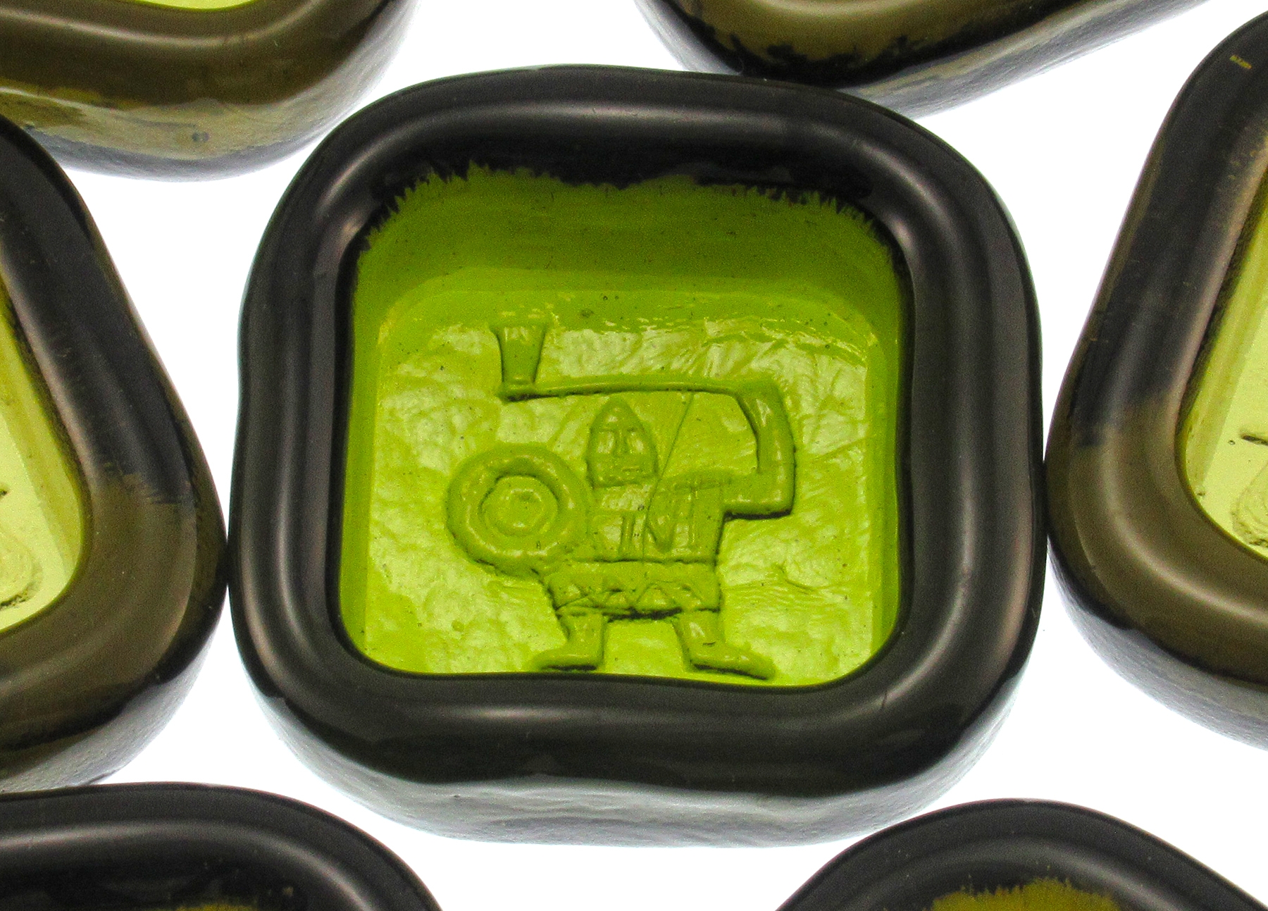Erik Hoglund for Boda Set of 10 Viking Cast Glass Square Bowls - Image 3