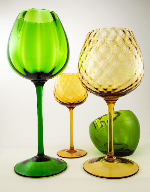 Extreme Balloon Vase in Amber Diamond Optic Glass - Image 3