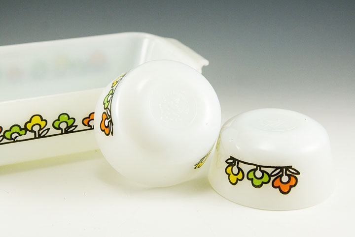 Fire King Kitchen Glass Set in Summerfield Decor - Image 3