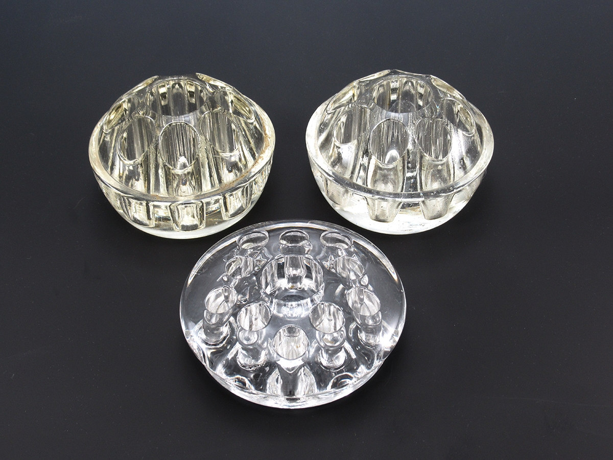 Crystal Flower Frog Candle Holder Antique - Image 4