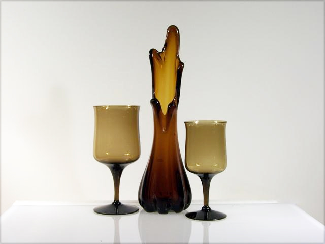 Biscayne Vintage Small Wine Glass Set of 12 by Fostoria - Image 2