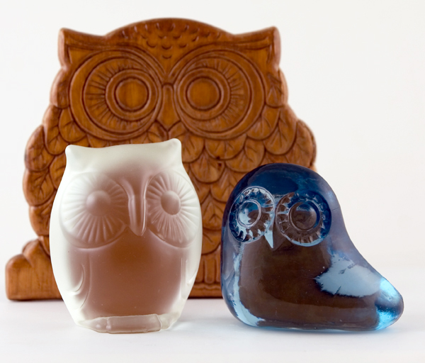 Scarce Vintage Ghost Owl Figurine by Fostoria Glass - Image 2