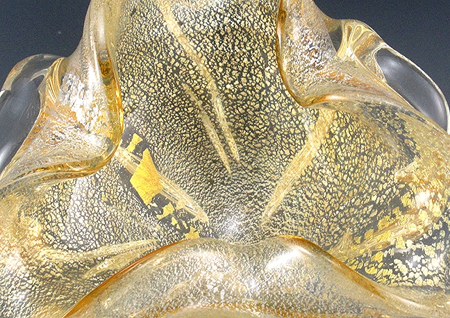 Gold Leaf Venetian Art Glass Occasional Bowl