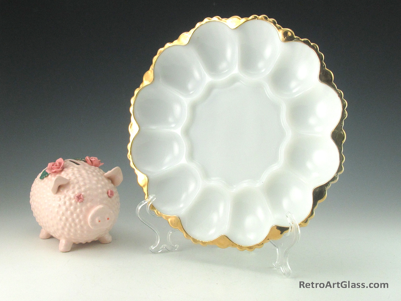 Golden Shell Egg Plate Solid Gold Trim Retro Glass