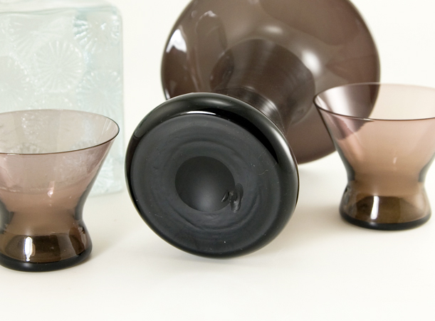 Grape Glass Carafe and Cordials - Image 2