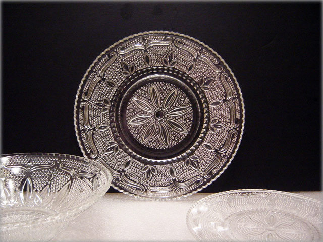 Heritage Sandwich Glass Chargers