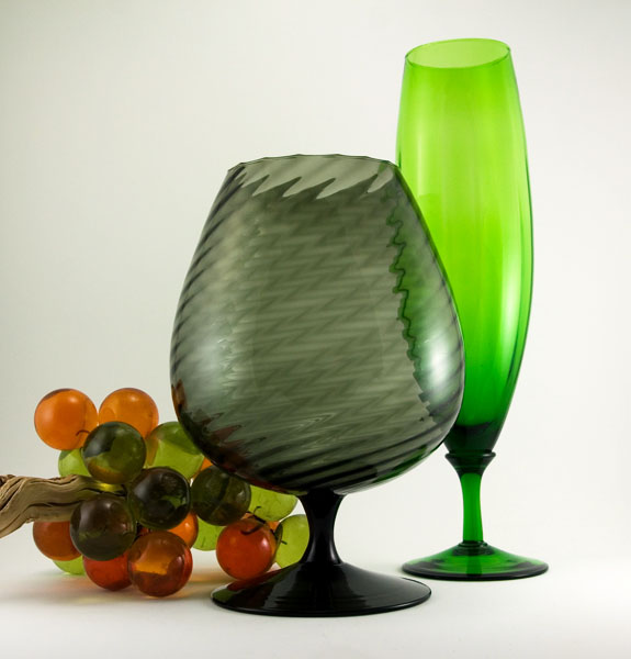 Huge Retro Modern Vintage Glass Rocket Vase - Image 3