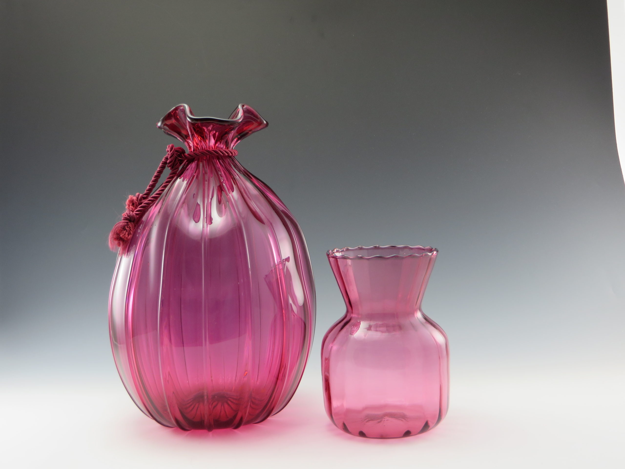 Vintage Bulb Vase Optic Cranberry Glass by Pilgrim USA - Image 6