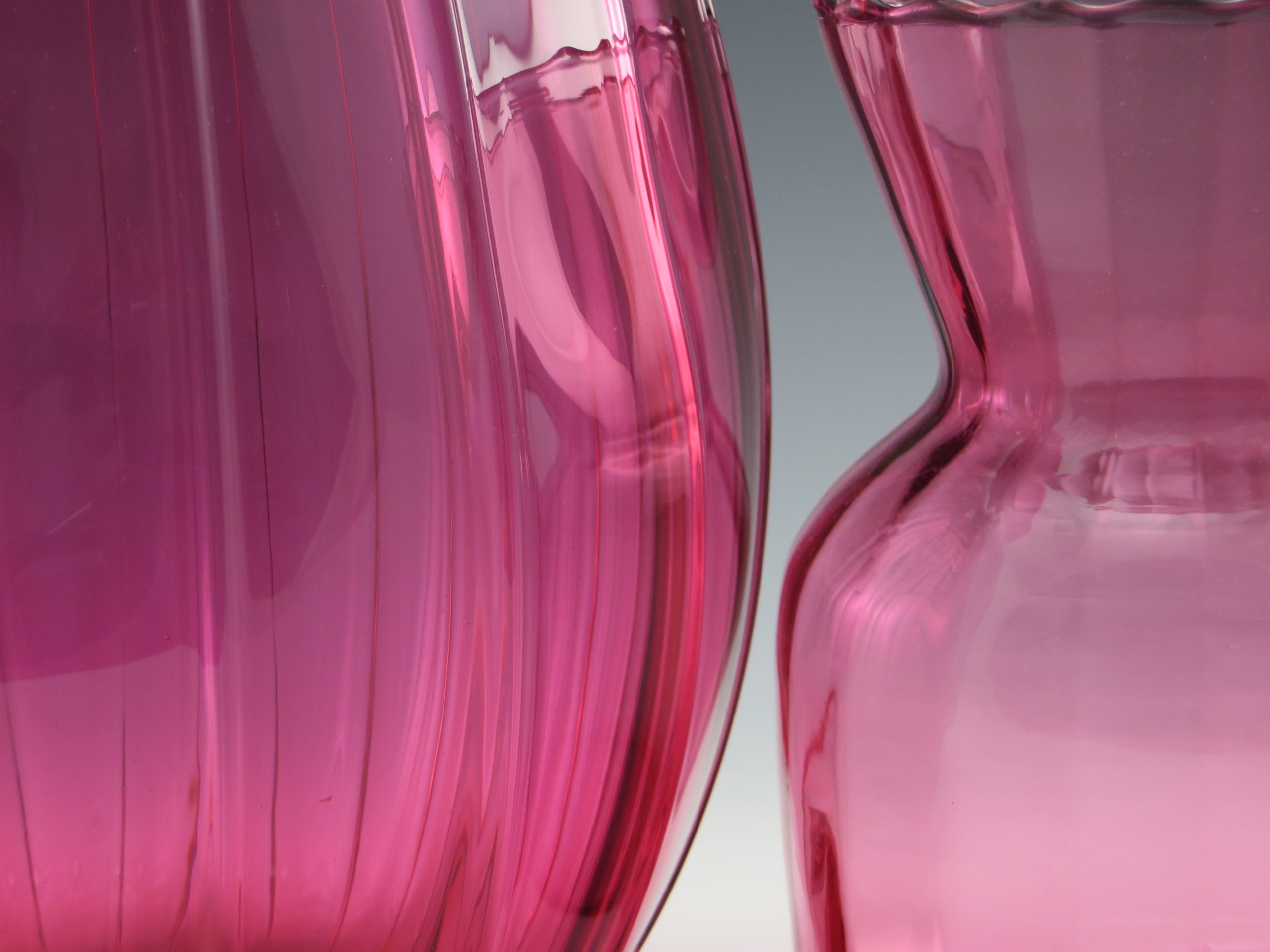 Vintage Cranberry Glass Bag Vase Pre-1970 by Pilgrim Art Glass - Image 8