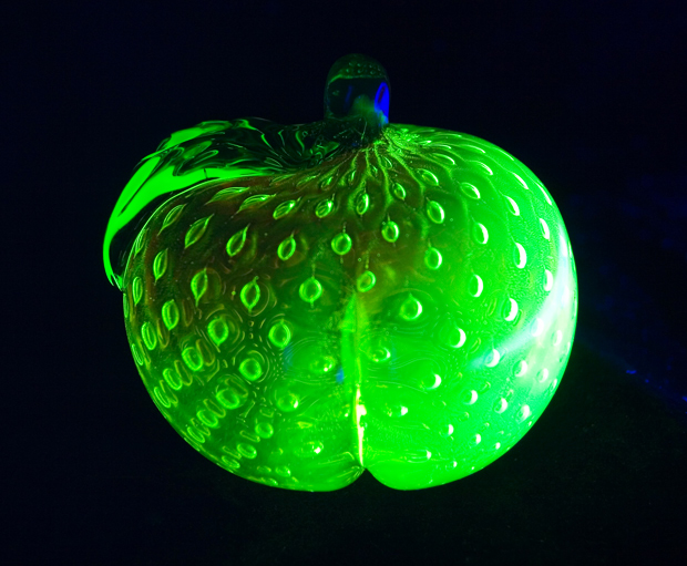 Aventurine Rubina Verde Bullicante Glass Peach - Image 2