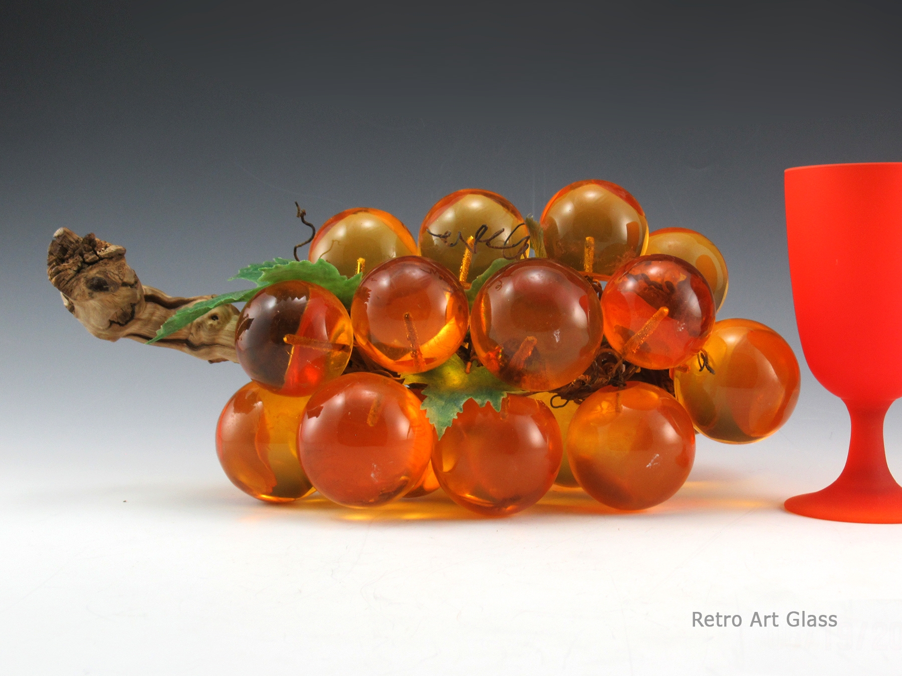 Vintage Orange Lucite Grape Log on Driftwood Near New Condition - Image 3