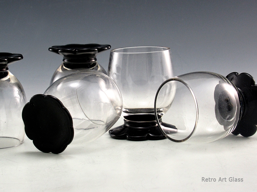 Lilly Pad Art Deco Glass Shot Set 1930's - Image 2