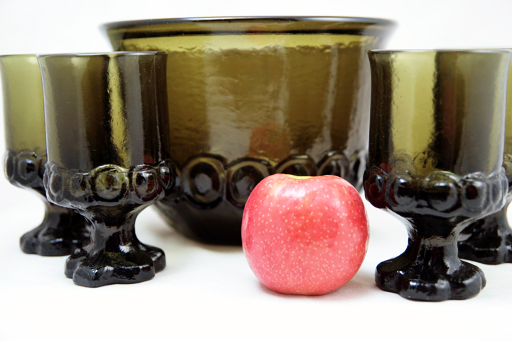 Medieval Decor Franciscan Madeira Ice Bucket and Goblet Set - Image 3