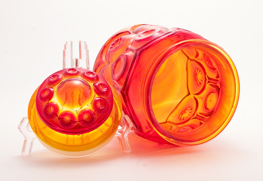 Moon and Star Pattern Glass Amberina Canister - Image 3