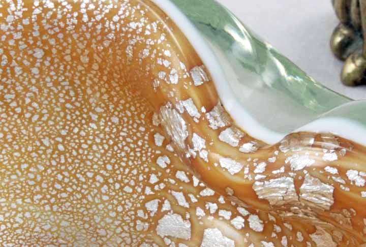 Hand-blown Kidney Bean Bowl 1950s Murano Glass - Image 2