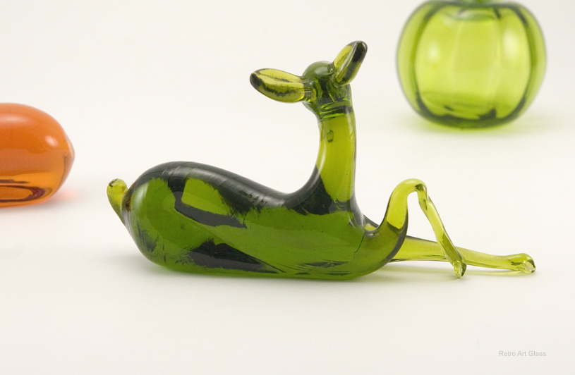 Mid-Century Modern Figurine Olive Glass Deer - Image 3