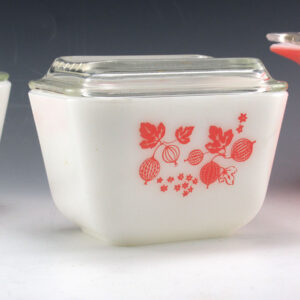 Pink Gooseberry Refrigerator Dish Covered Small