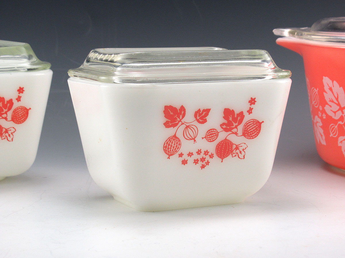 Pink Gooseberry Refrigerator Dish Covered Small