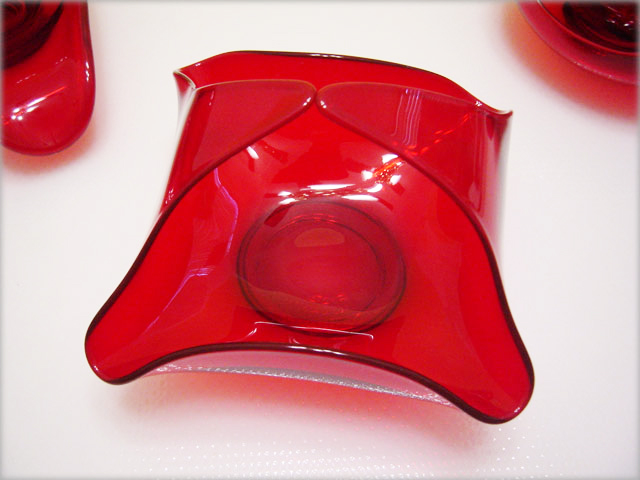 Rare Viking Art Glass Ruby Basket - Image 3