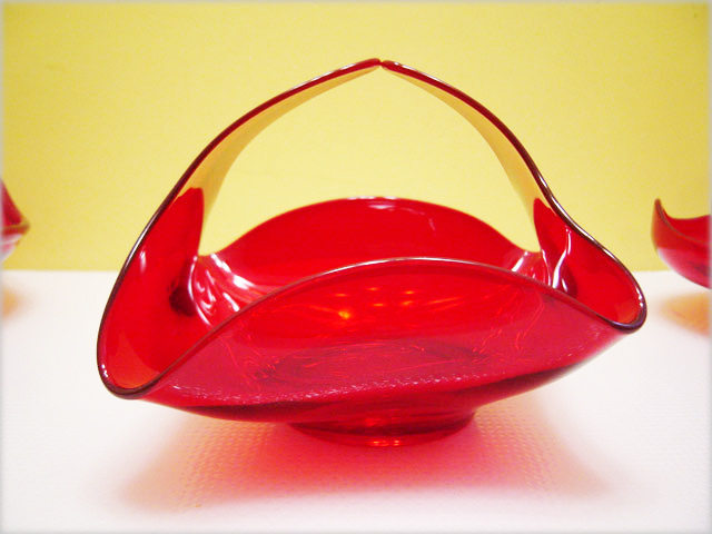 Rare Viking Art Glass Ruby Basket - Image 2