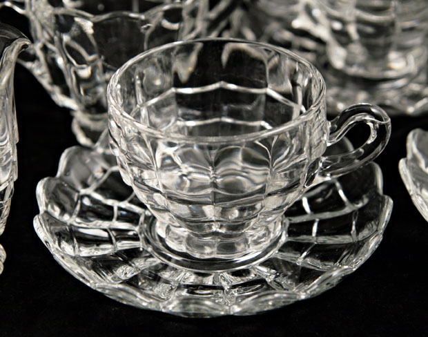 Vintage Coffee Set Service for Four by Cambridge Glass - Image 2