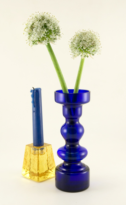 Retro Glass Spool Vase in Cobalt Blue - Image 2