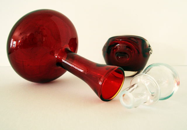 Ruby Red Vintage Viking Glass Decanter - Image 3