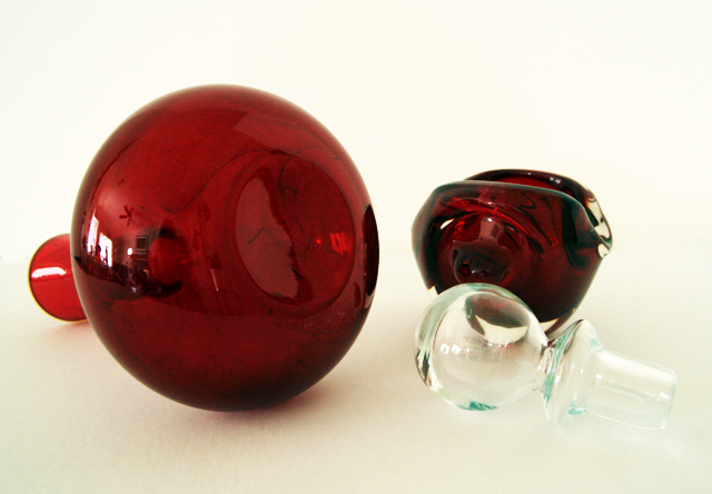 Ruby Red Vintage Viking Glass Decanter - Image 2