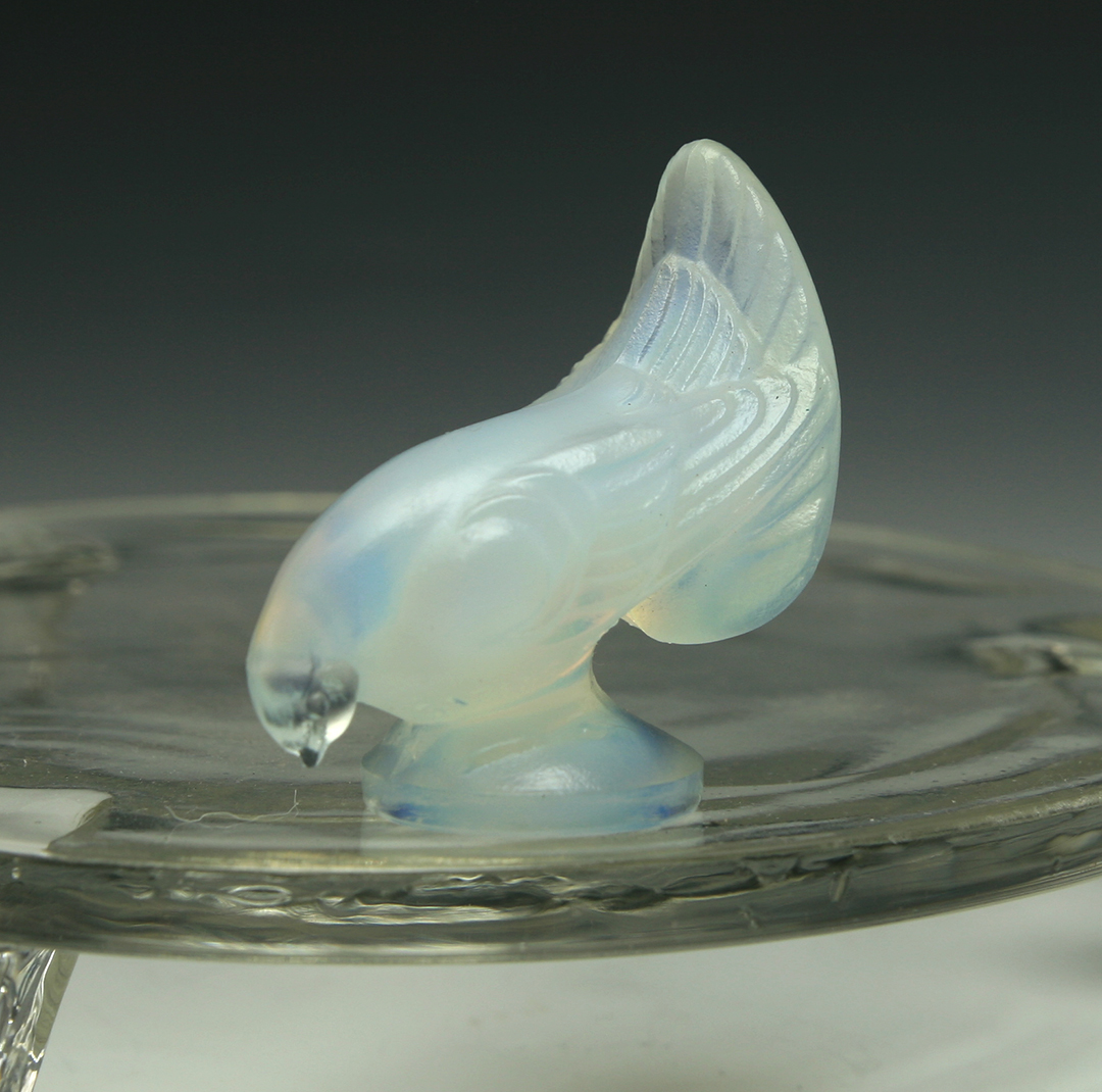 Vintage Sabino Opaline Art Glass Dove Head Down - Image 2