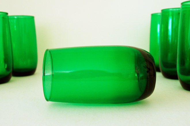 Set of 8 Anchor Glass Forest Green Tumblers - Image 2