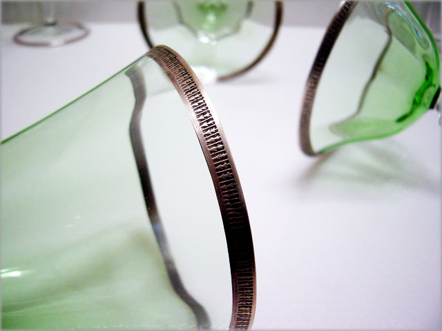 Set of 8 Fine Antique Green Crystal & Platinum Wine Stems - Image 3